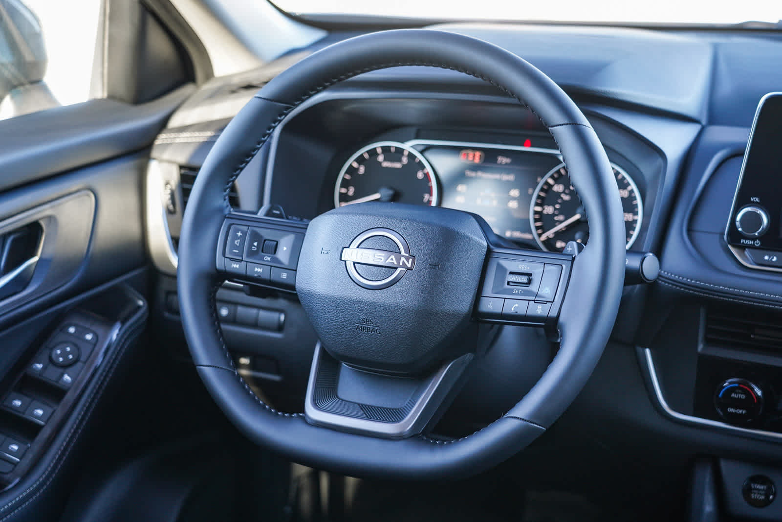 Thumbnail: 2026 Nissan Rogue - 17