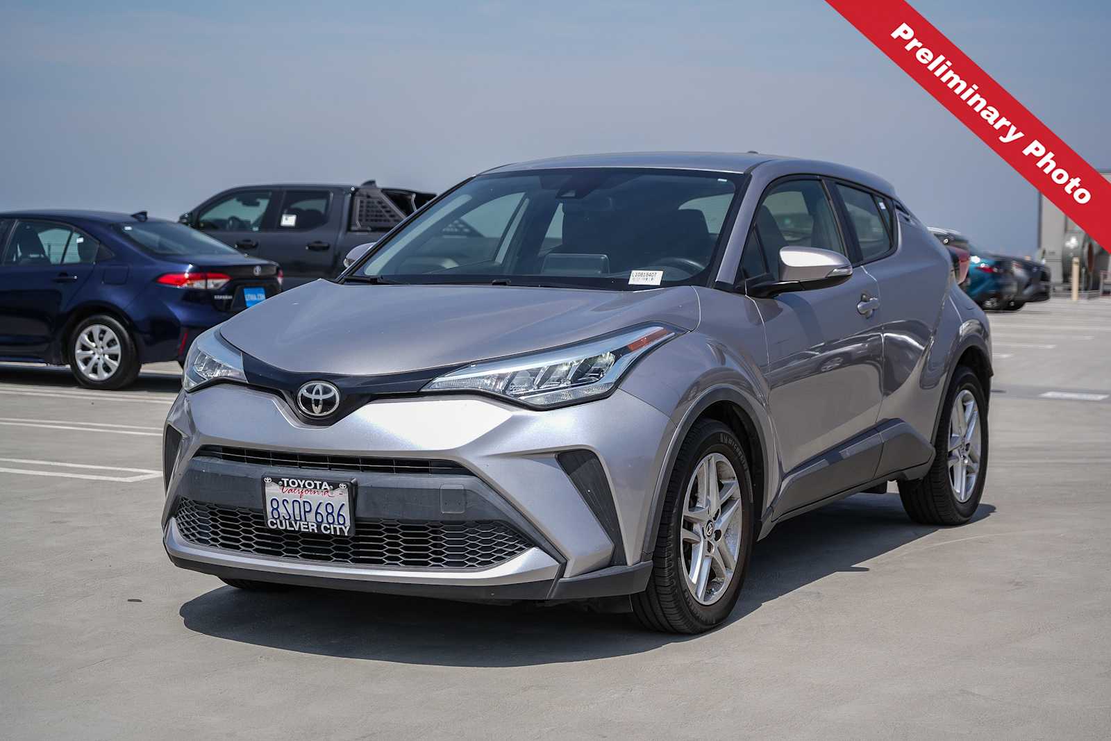 2020 Toyota C-HR LE -
                  Los Angeles, CA