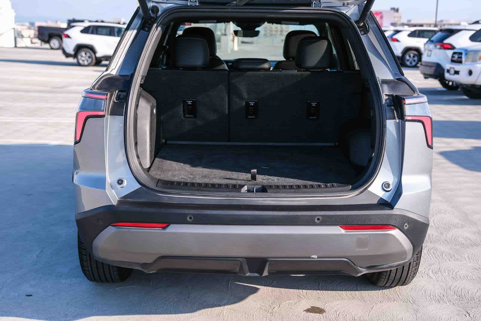 Thumbnail: 2025 Chevrolet Equinox - 21