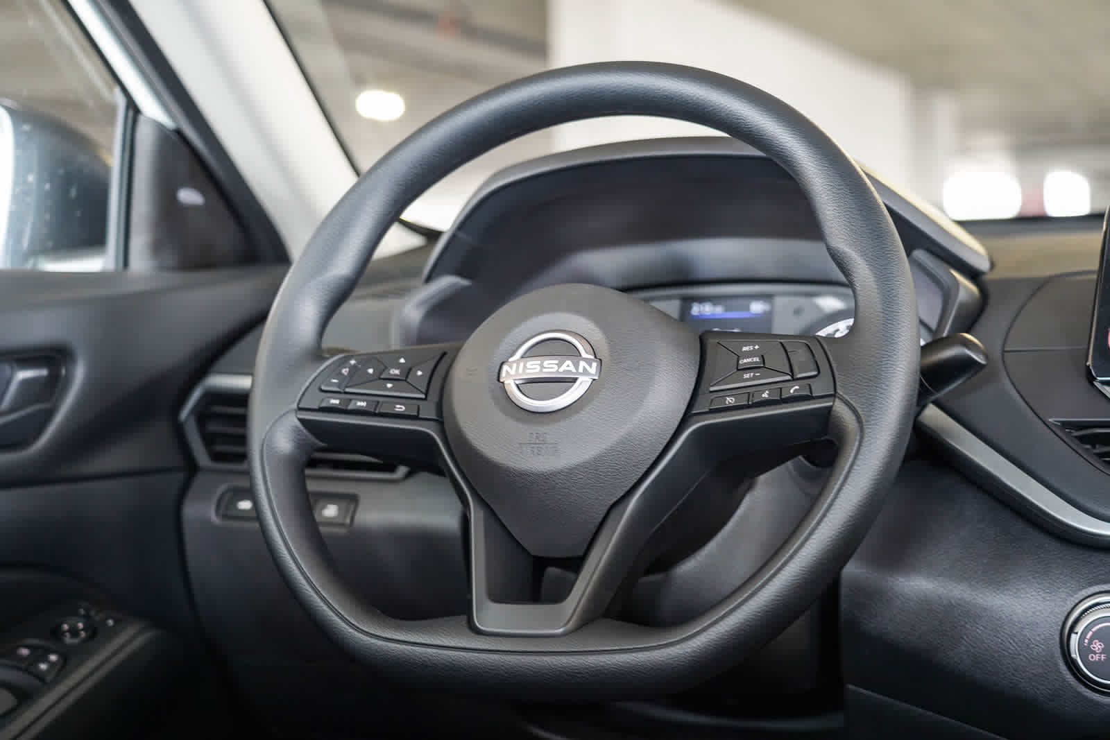 Thumbnail: 2025 Nissan Altima - 15