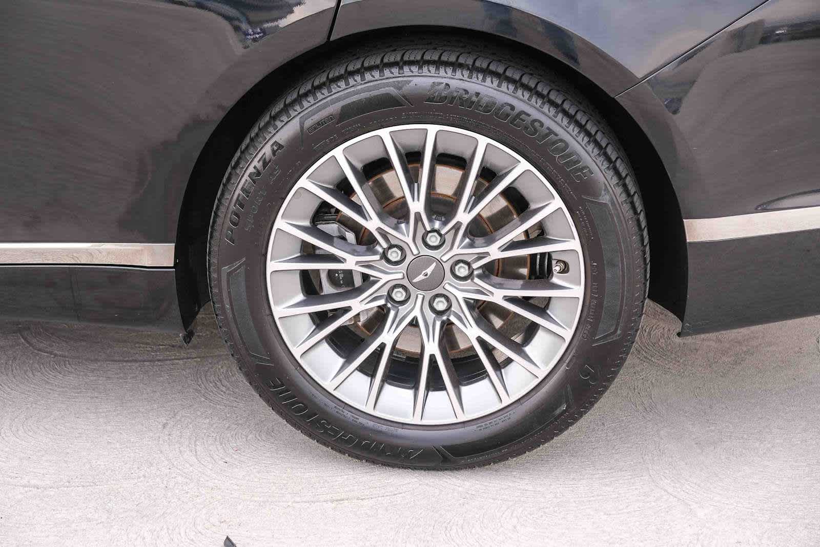 Thumbnail: 2023 Genesis G80 - 8