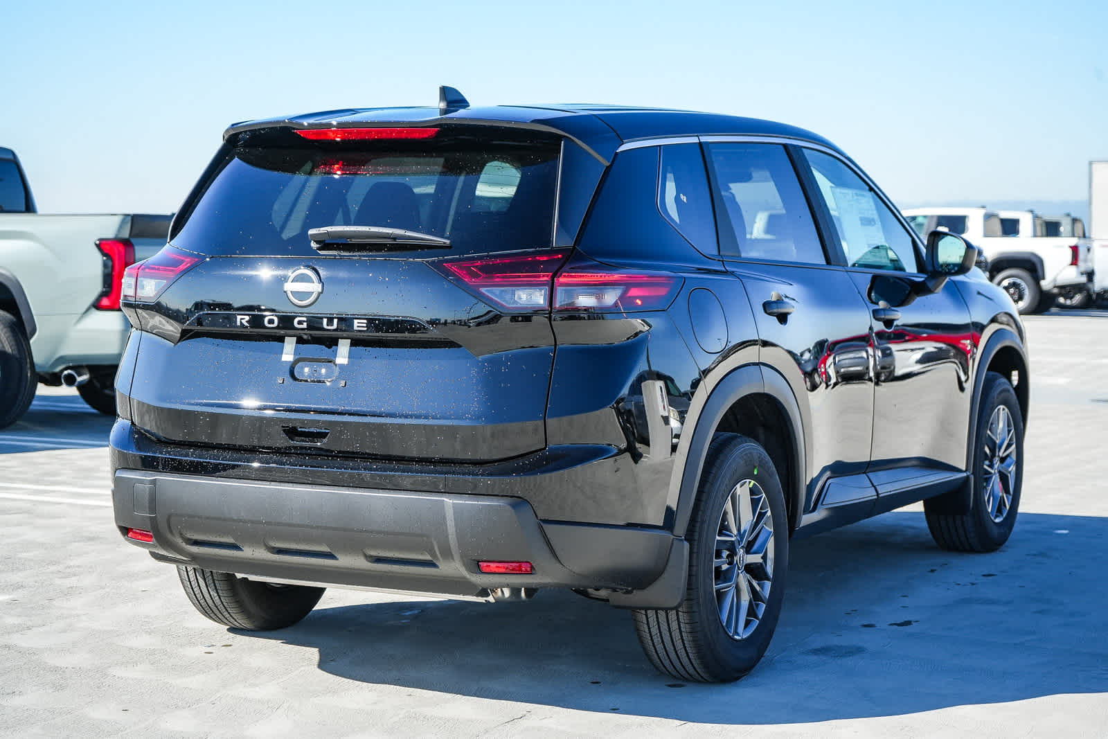 Thumbnail: 2026 Nissan Rogue - 6