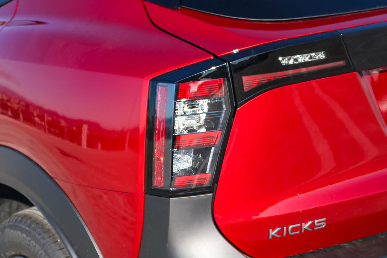 Thumbnail: 2026 Nissan Kicks - 10