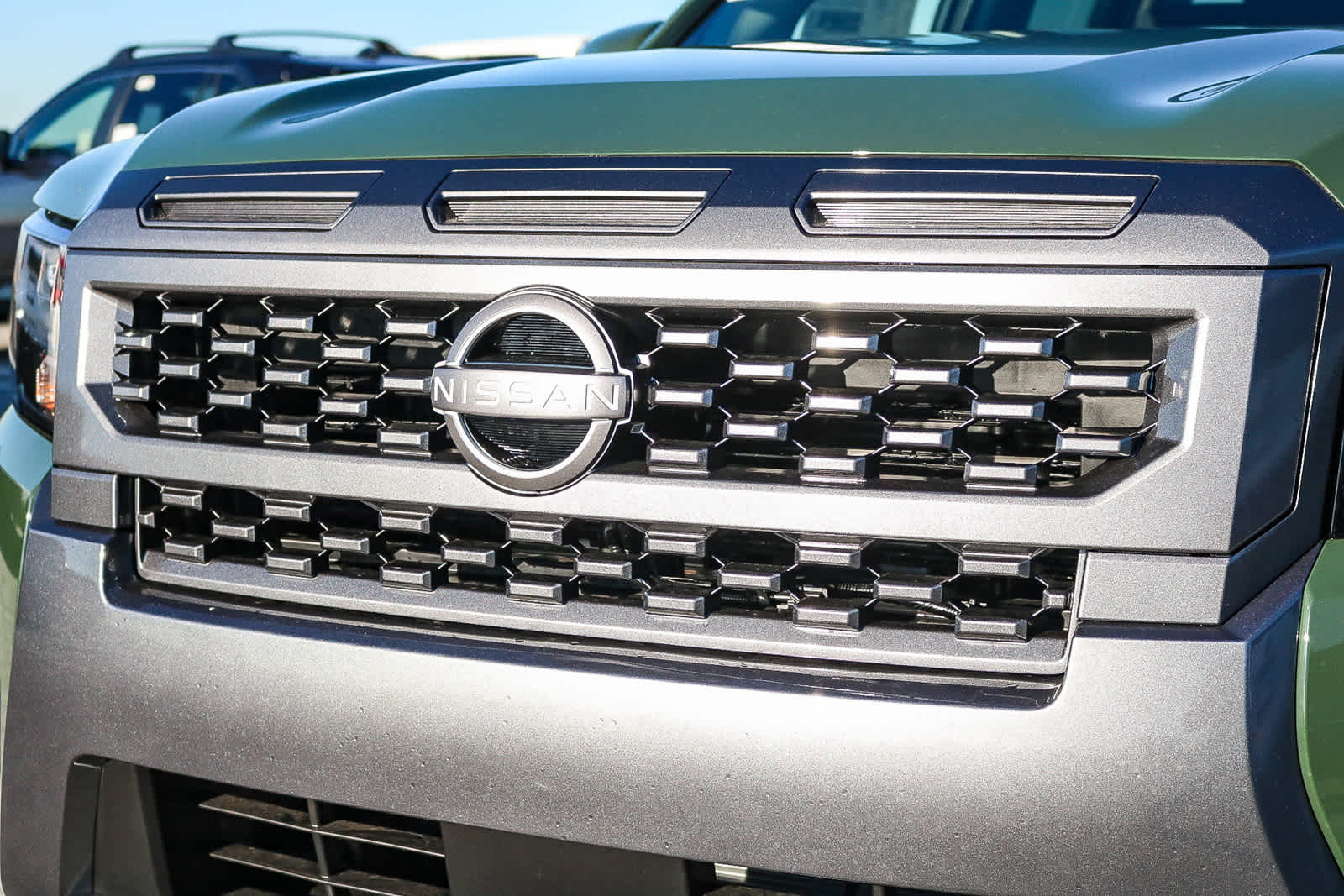 Thumbnail: 2026 Nissan Frontier - 5