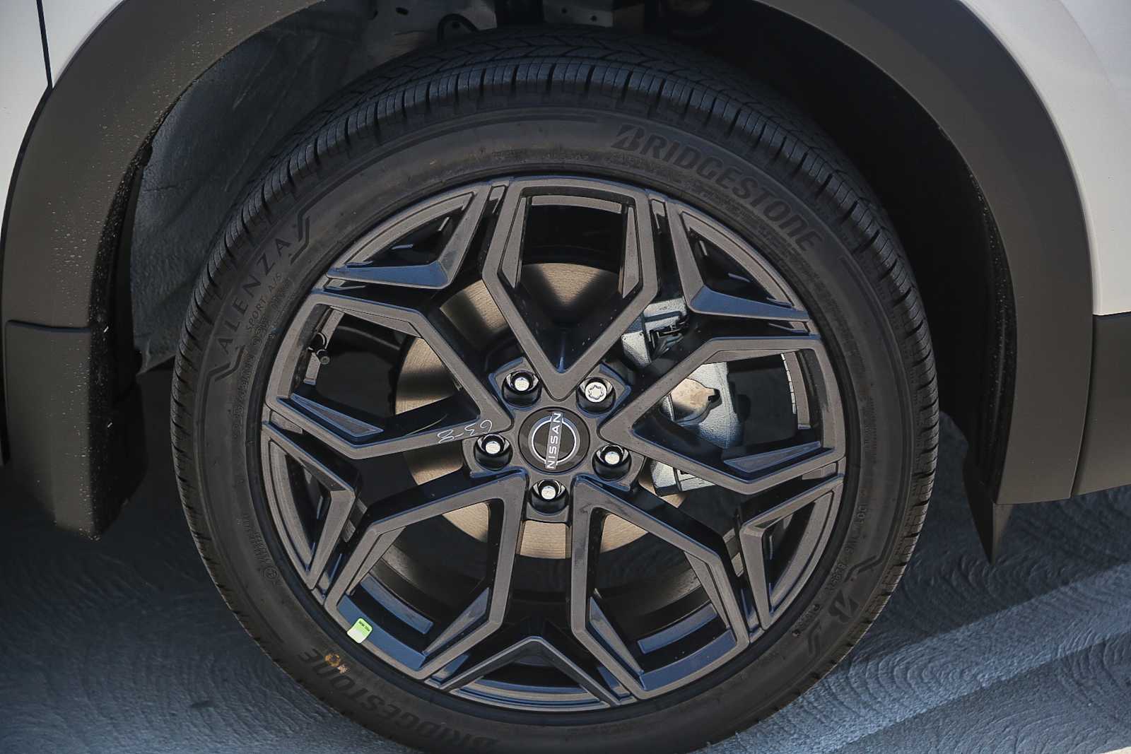 Thumbnail: 2026 Nissan Kicks - 12