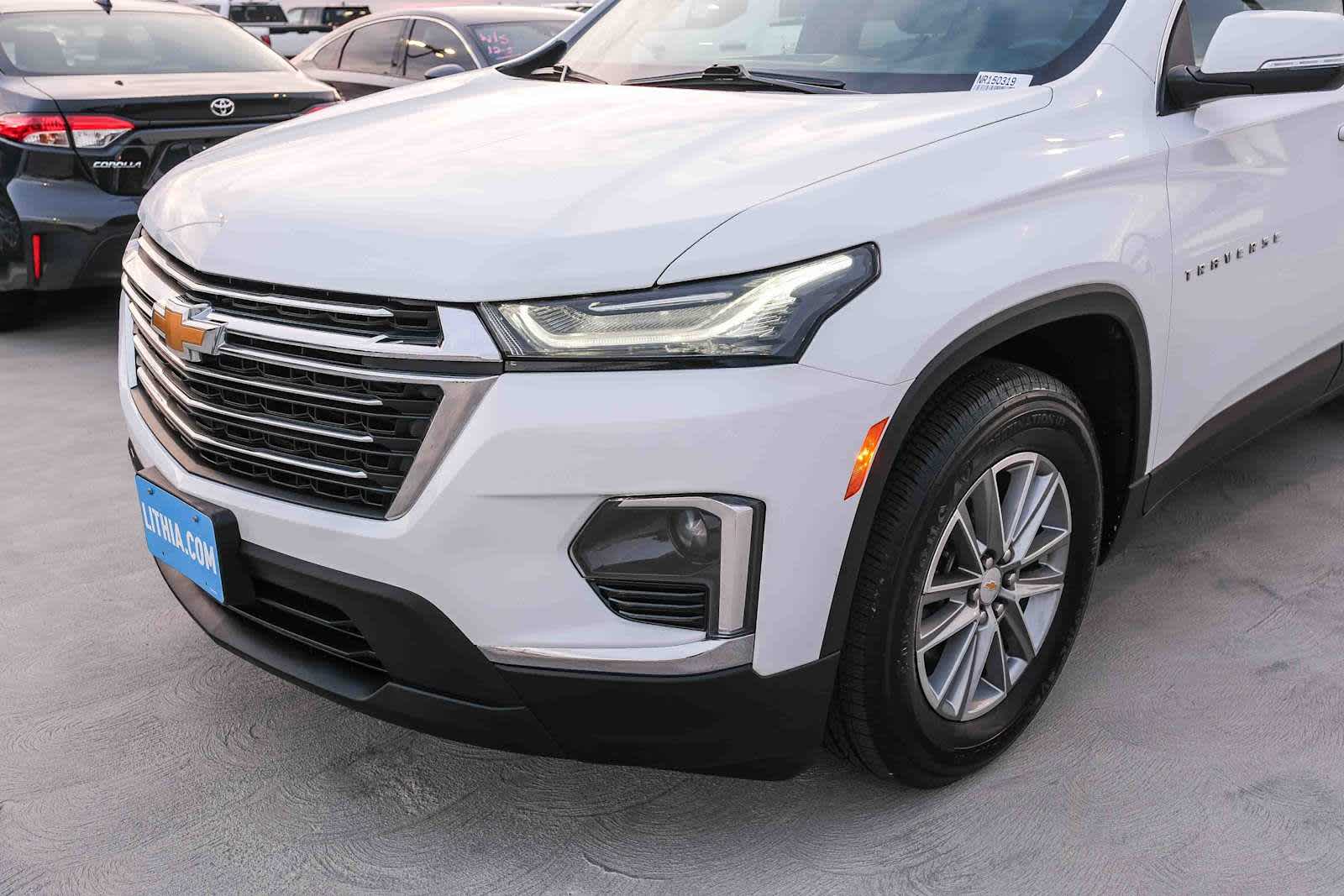 Thumbnail: 2023 Chevrolet Traverse - 13