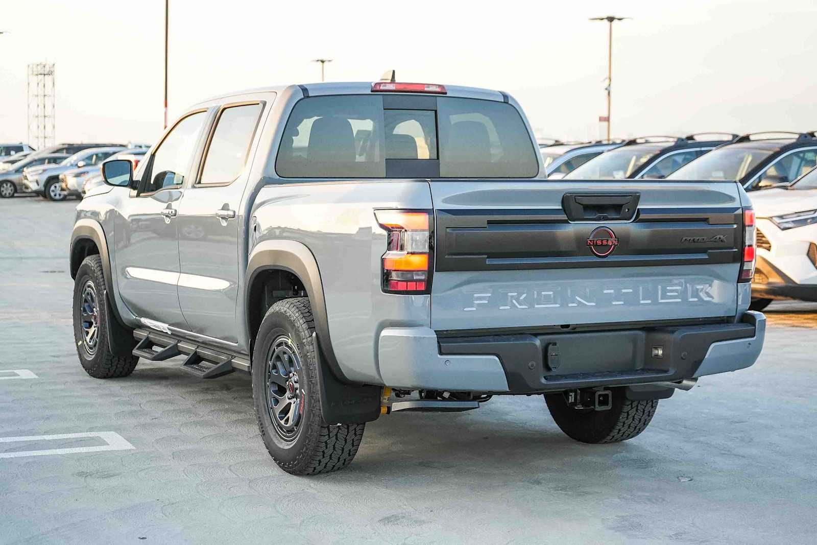 Thumbnail: 2026 Nissan Frontier - 8