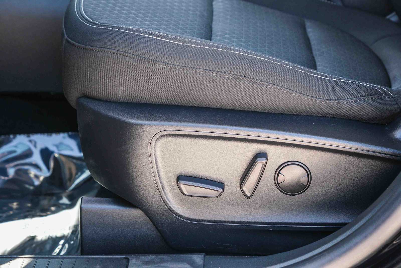 Thumbnail: 2024 Ford Escape - 24