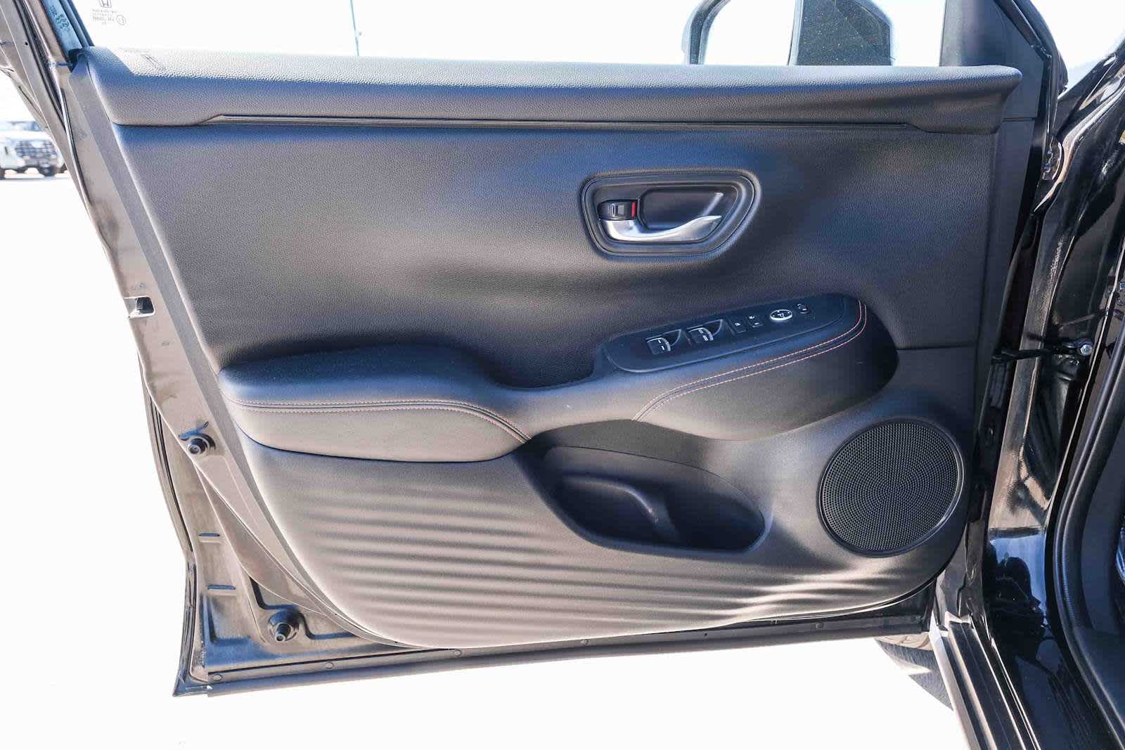 Thumbnail: 2023 Honda HR-V - 20