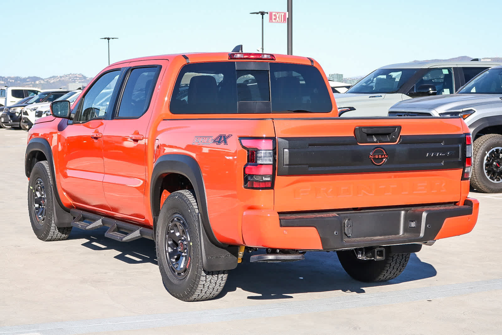 Thumbnail: 2026 Nissan Frontier - 8