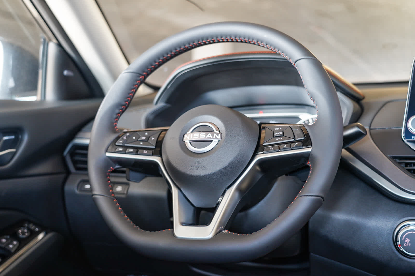 Thumbnail: 2025 Nissan Altima - 13