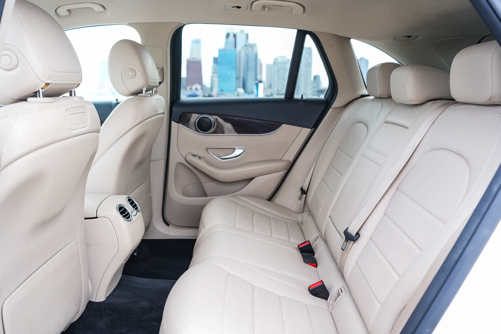 Thumbnail: 2019 Mercedes-Benz GLC - 21