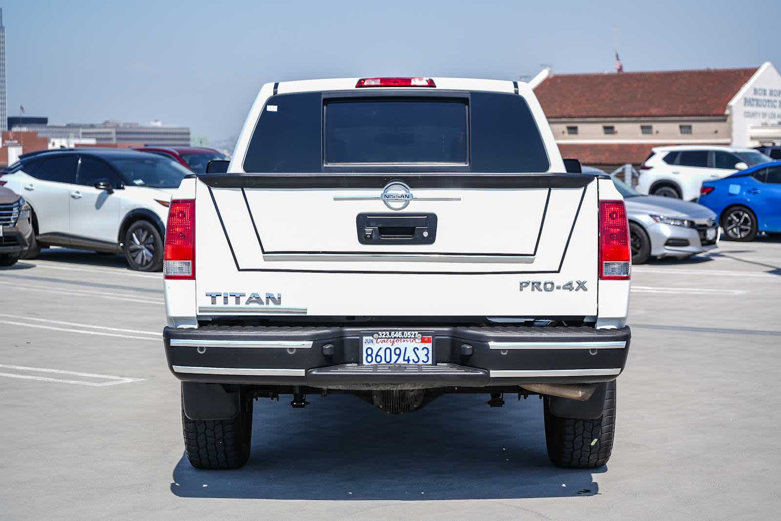 Thumbnail: 2013 Nissan Titan - 7