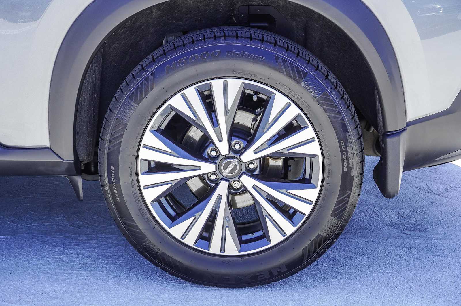 Thumbnail: 2022 Nissan Rogue - 9