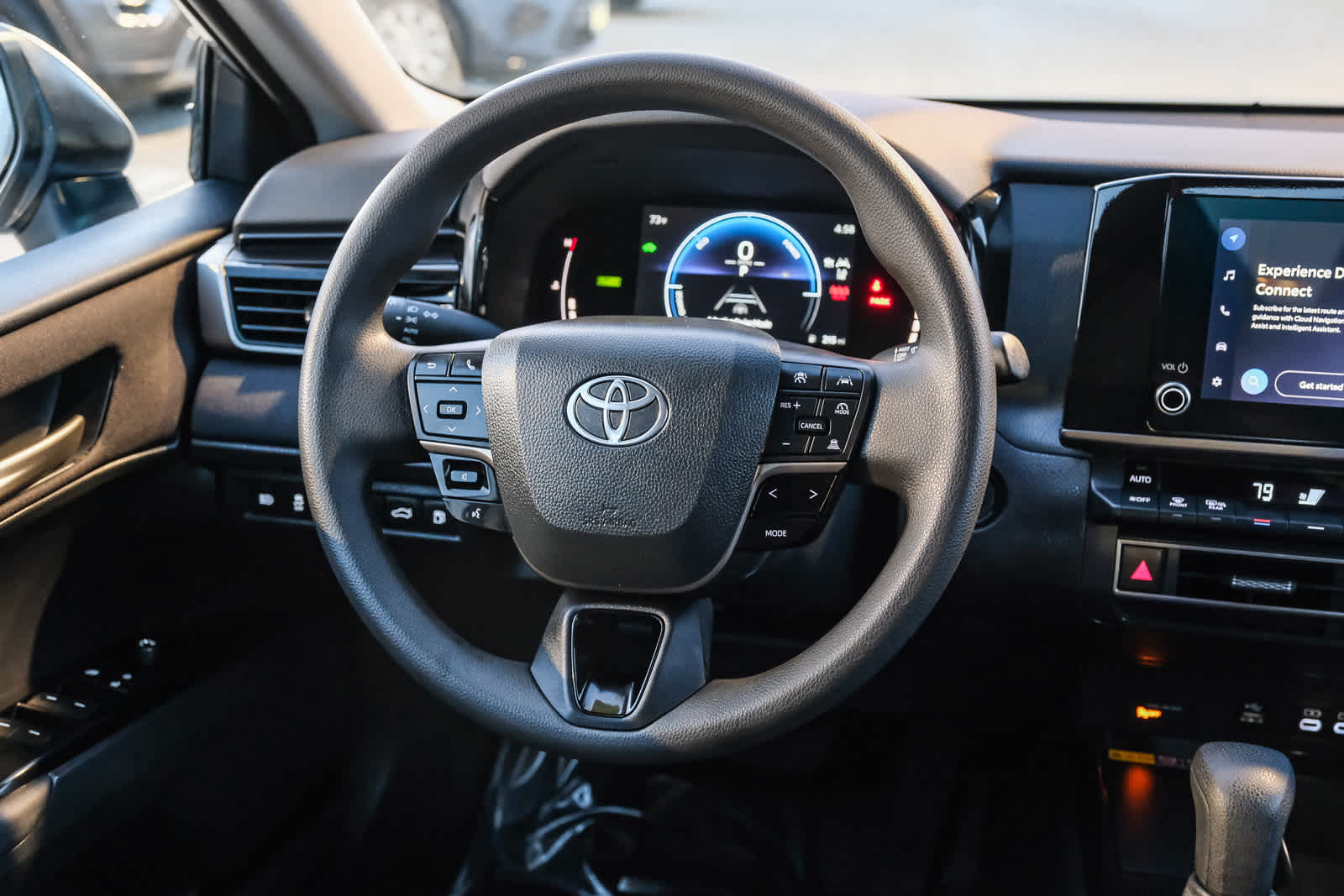 Thumbnail: 2025 Toyota Camry - 13