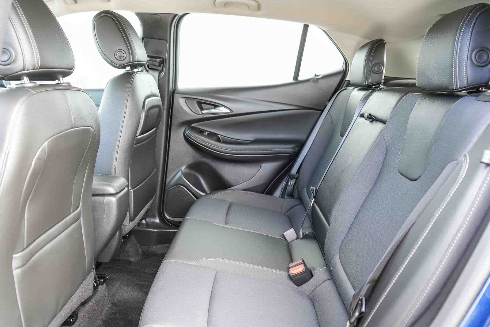 Thumbnail: 2023 Buick Encore GX - 18