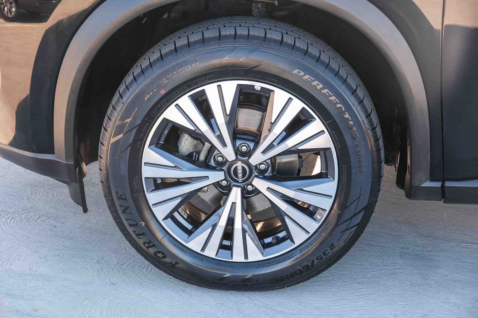 Thumbnail: 2023 Nissan Rogue - 10