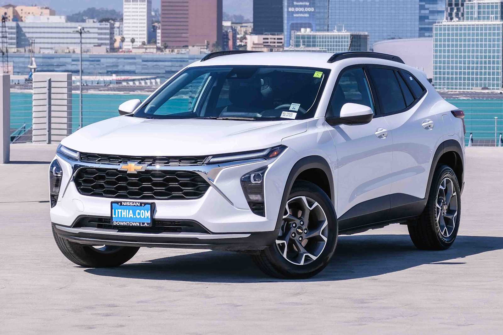 Thumbnail: 2025 Chevrolet Trax - 1