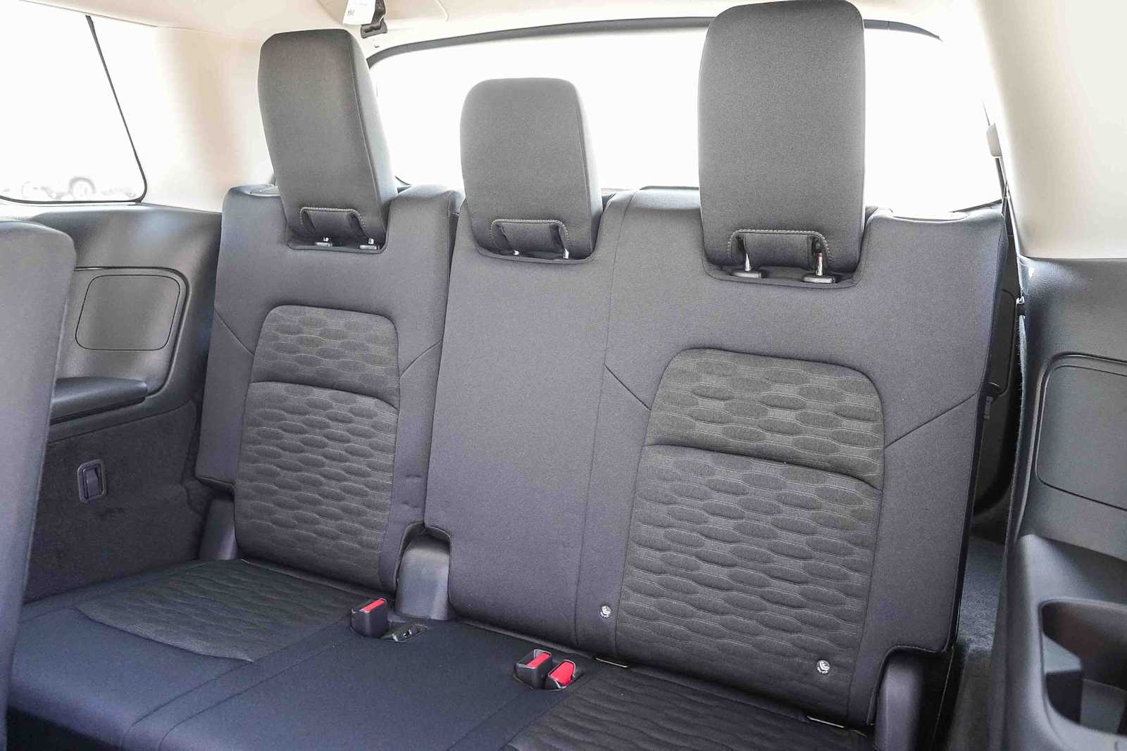 Thumbnail: 2026 Nissan Pathfinder - 21