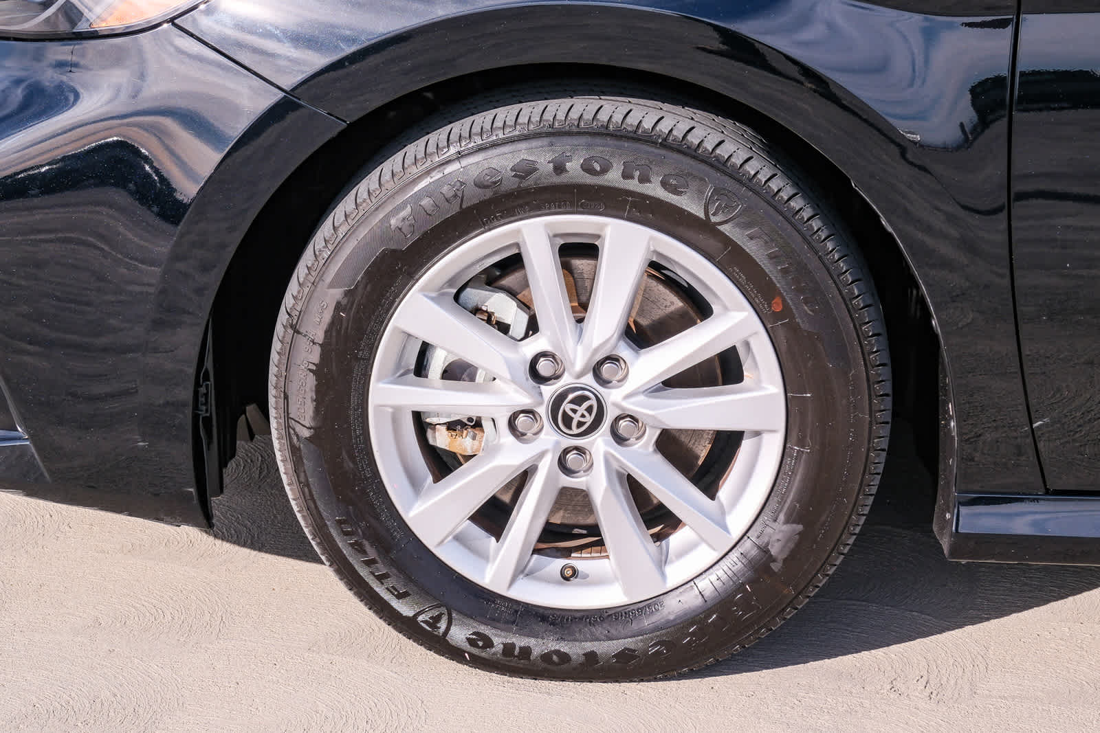 Thumbnail: 2025 Toyota Camry - 10