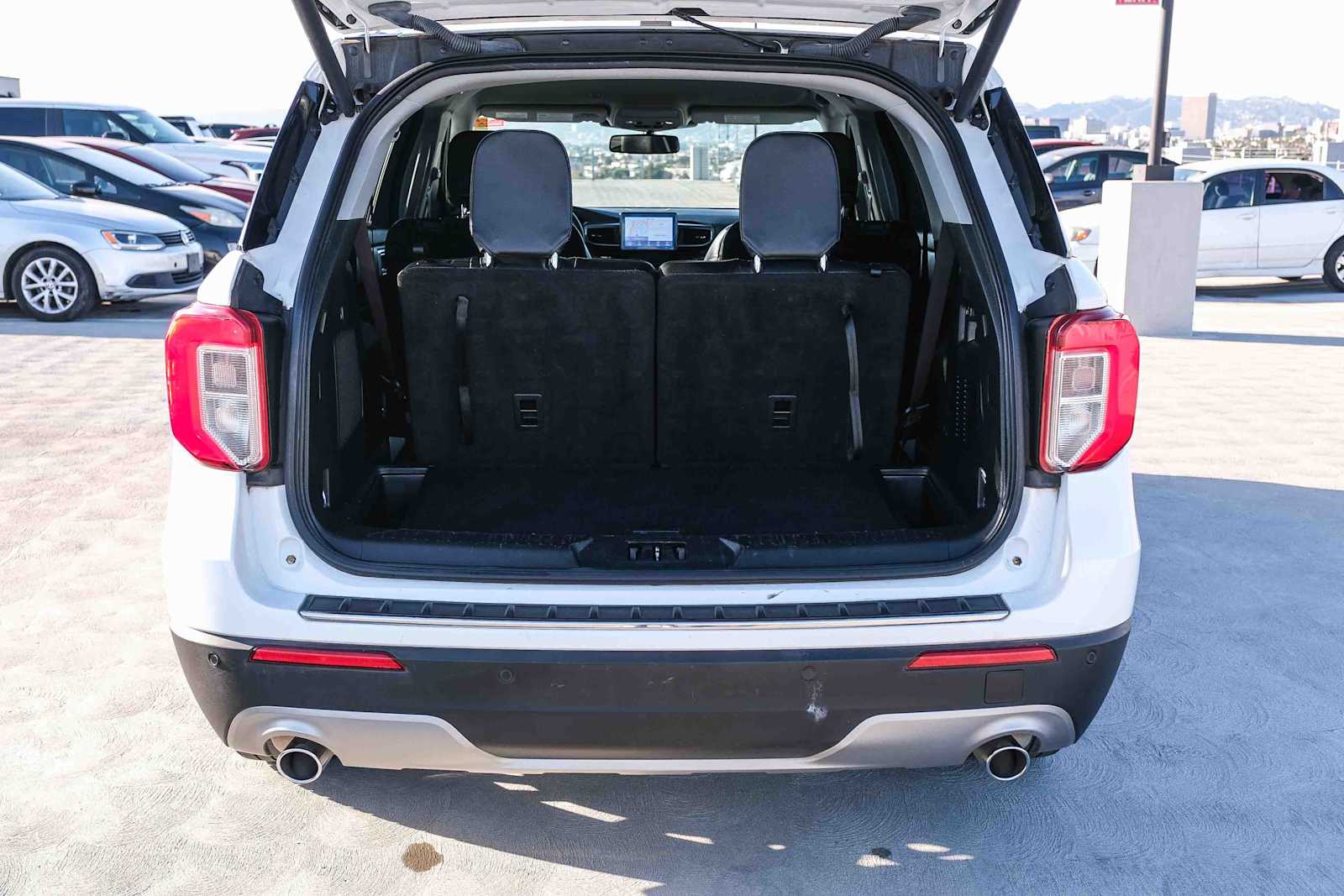 Thumbnail: 2023 Ford Explorer - 29