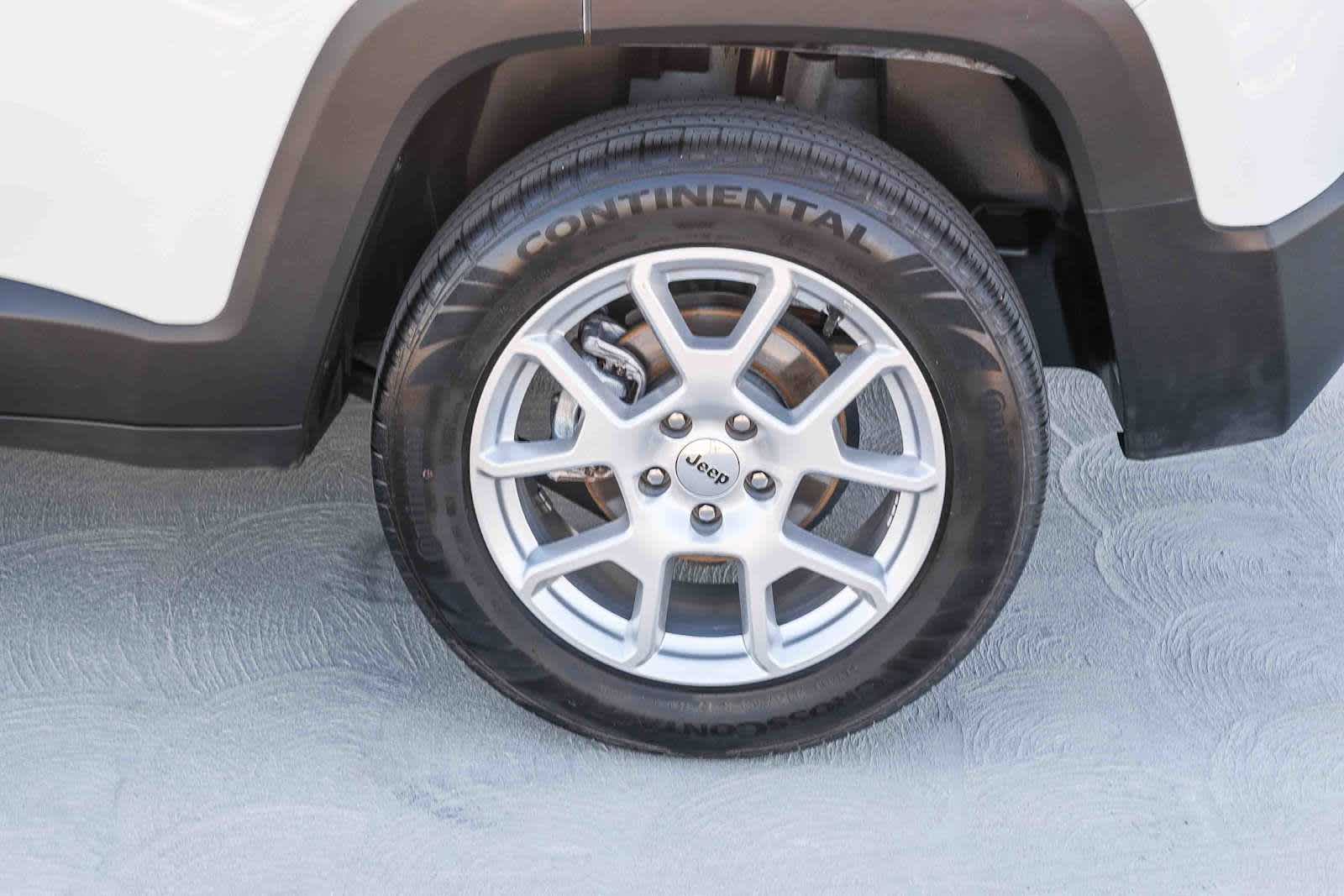 Thumbnail: 2023 Jeep Renegade - 9