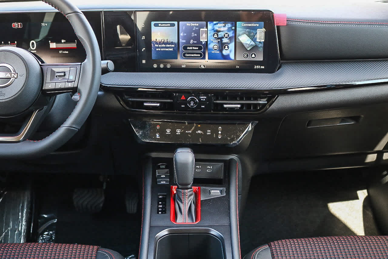 Thumbnail: 2026 Nissan Kicks - 15