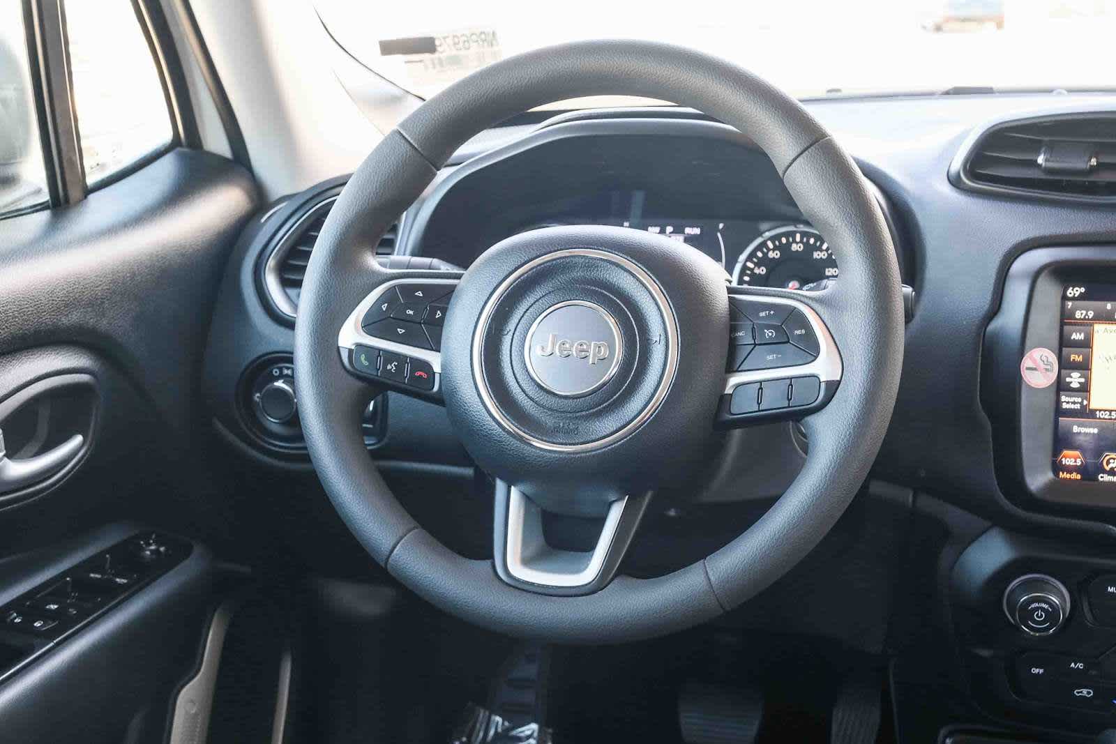 Thumbnail: 2023 Jeep Renegade - 16