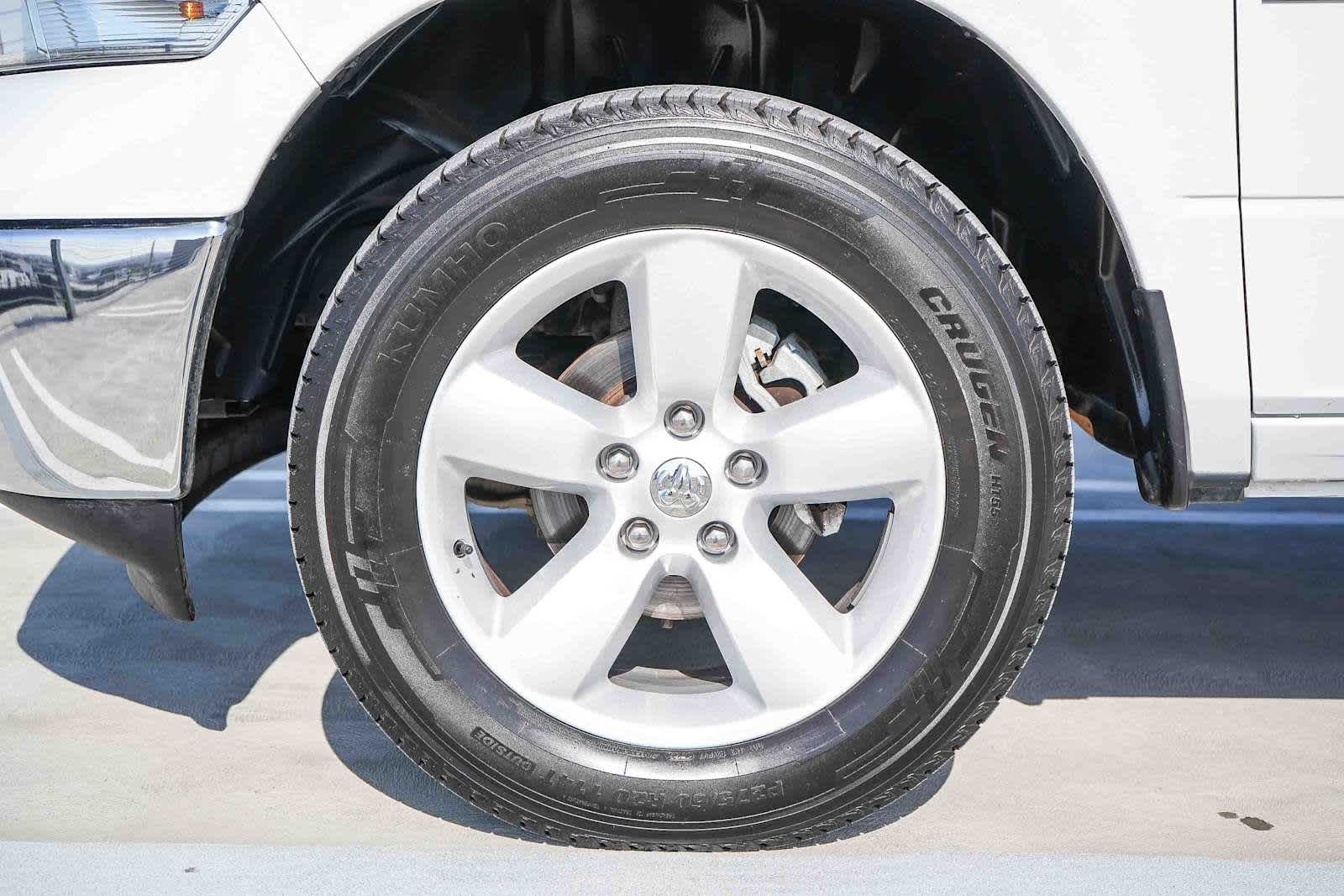 Thumbnail: 2024 RAM 1500 Classic - 11