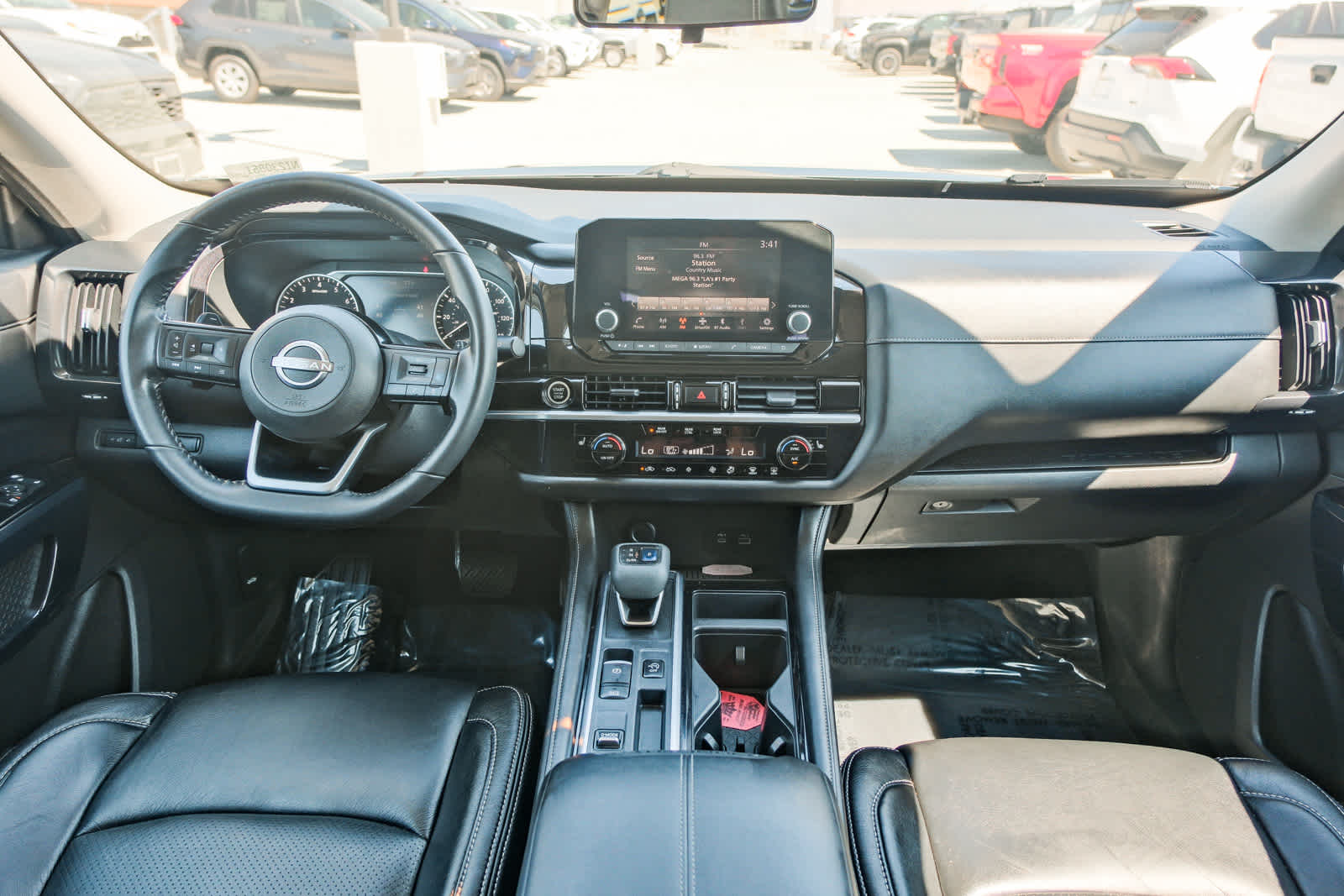 Thumbnail: 2022 Nissan Pathfinder - 13