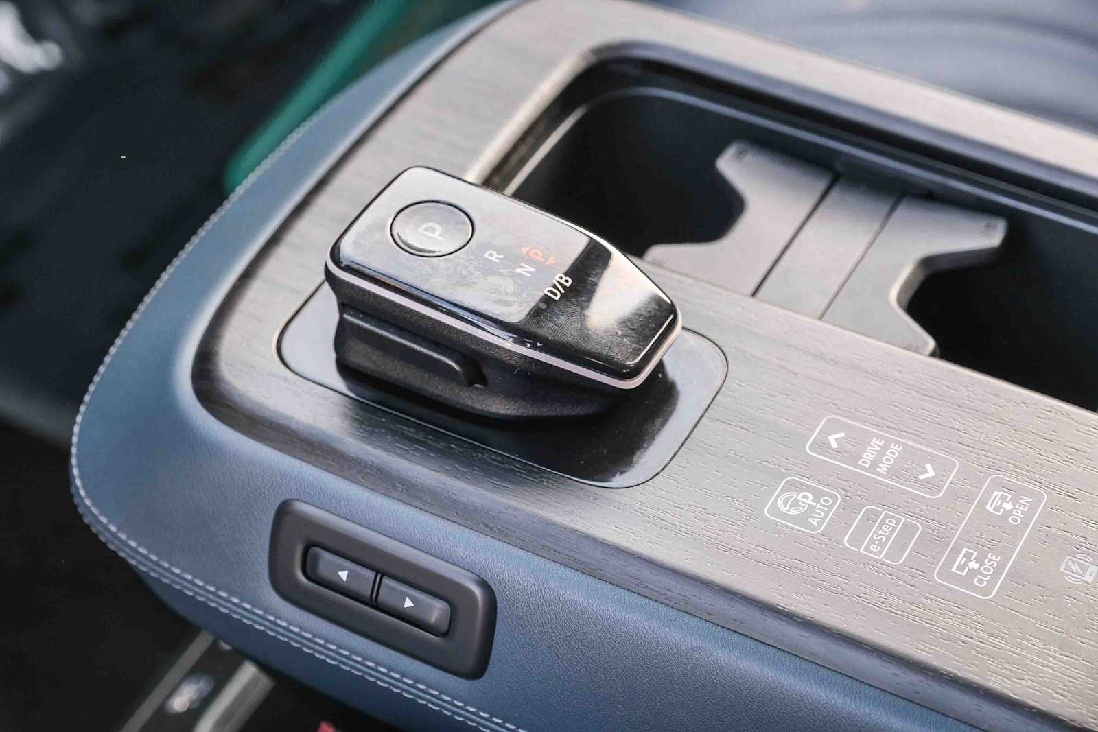 Thumbnail: 2024 Nissan Ariya - 21