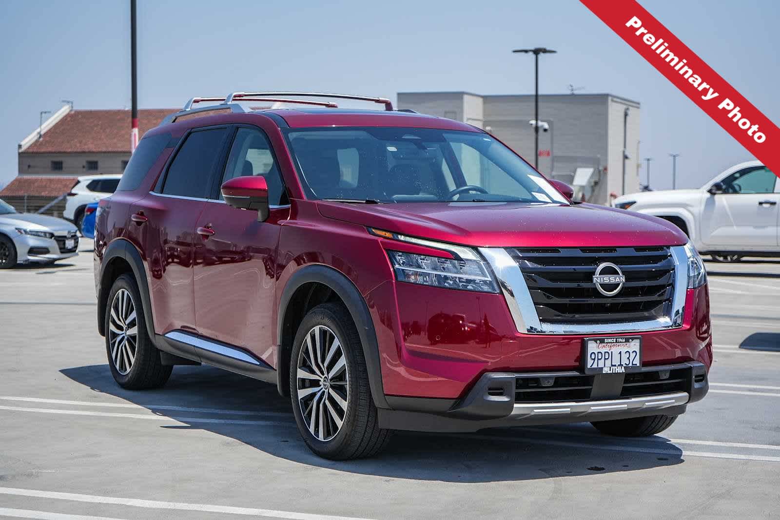 Thumbnail: 2024 Nissan Pathfinder - 3