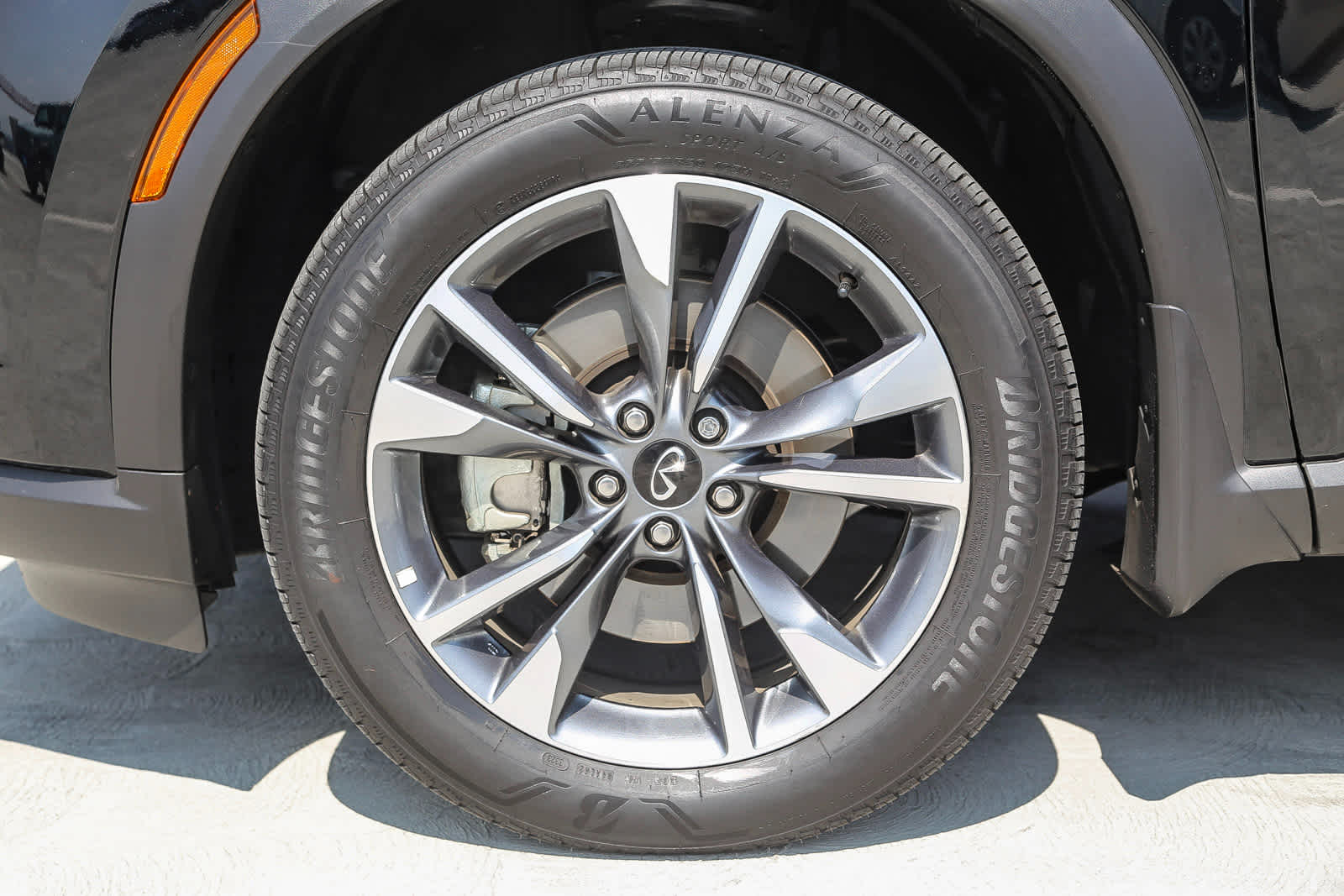 Thumbnail: 2024 INFINITI QX60 - 11