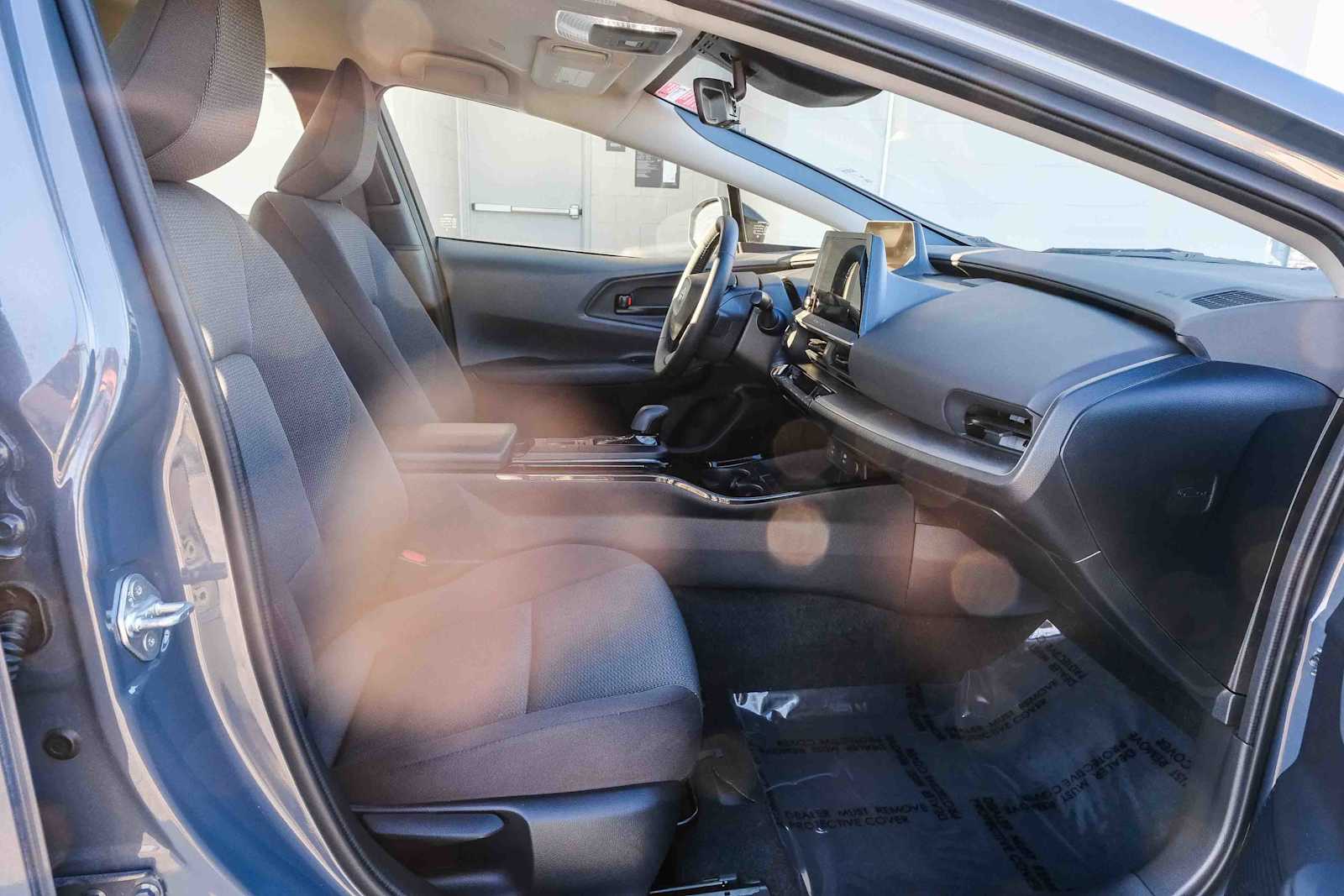 Thumbnail: 2025 Toyota Prius - 18