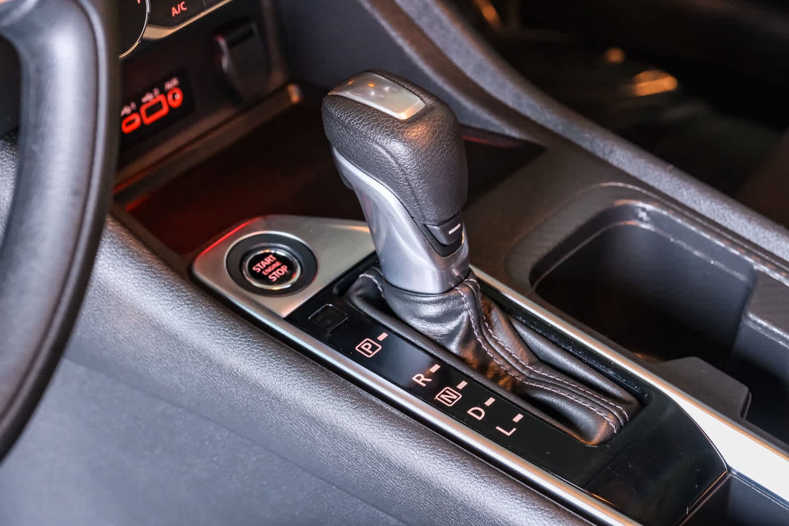 Thumbnail: 2024 Nissan Sentra - 18