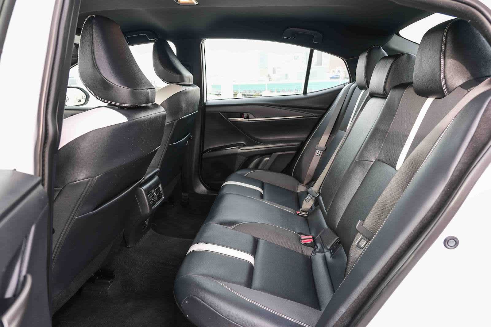 Thumbnail: 2025 Toyota Camry - 19