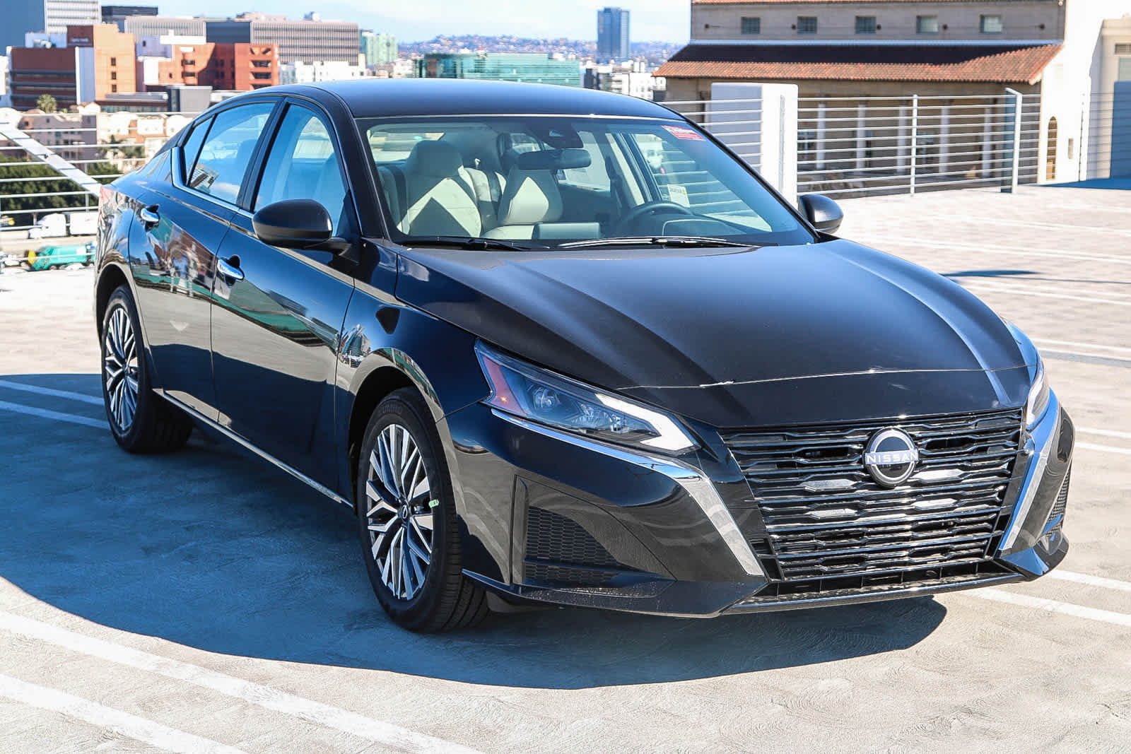 Thumbnail: 2025 Nissan Altima - 4