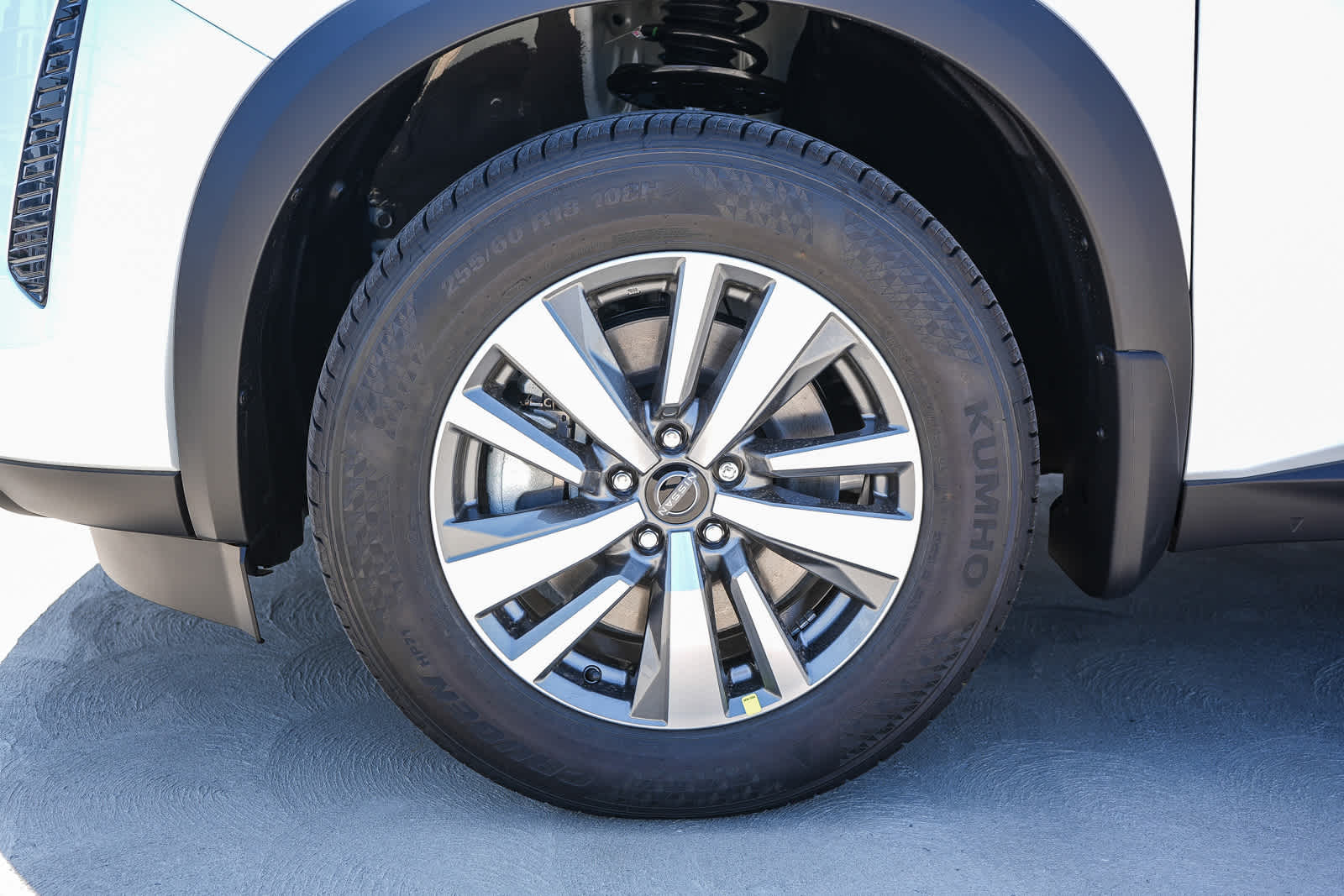 Thumbnail: 2026 Nissan Pathfinder - 11