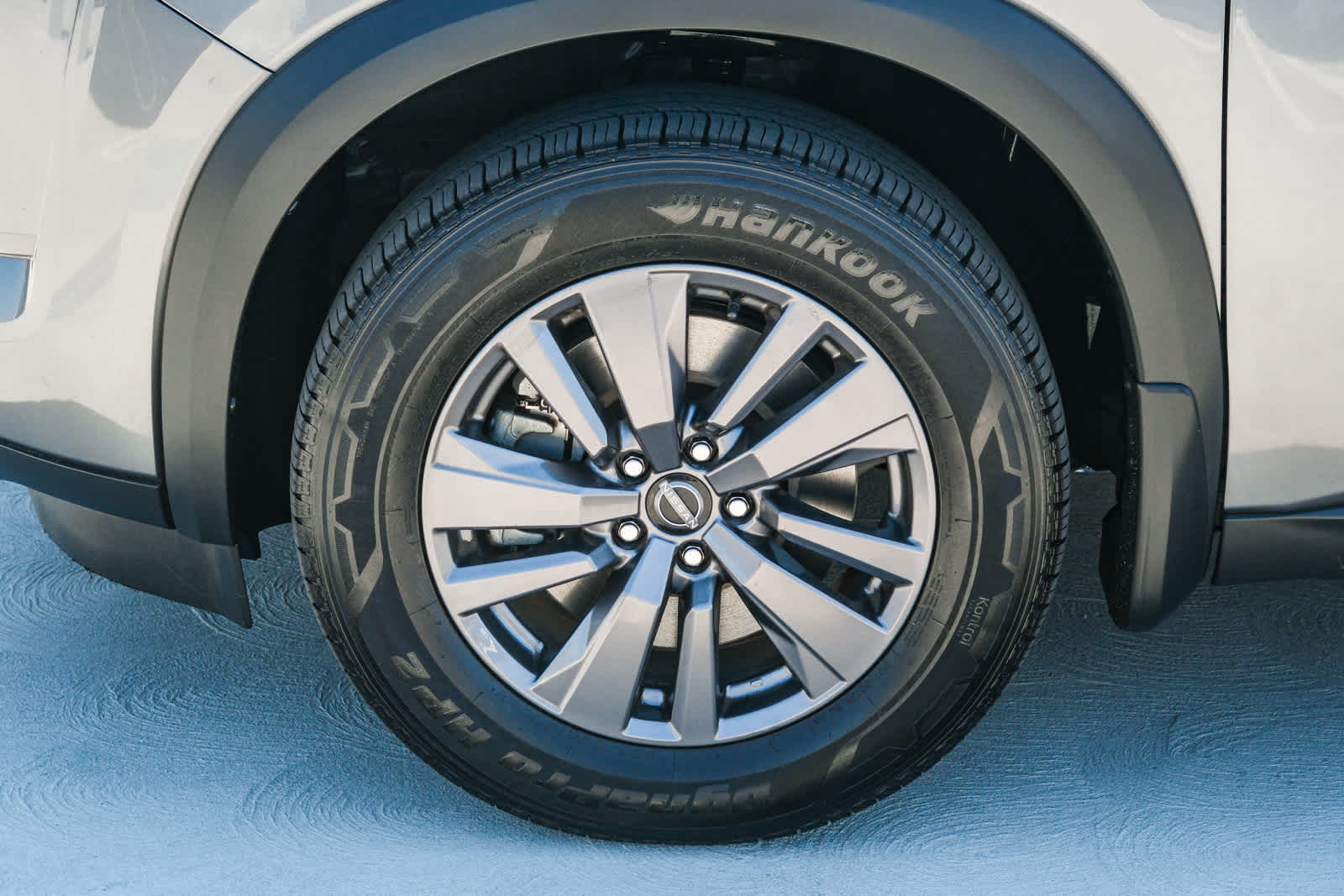 Thumbnail: 2022 Nissan Pathfinder - 10