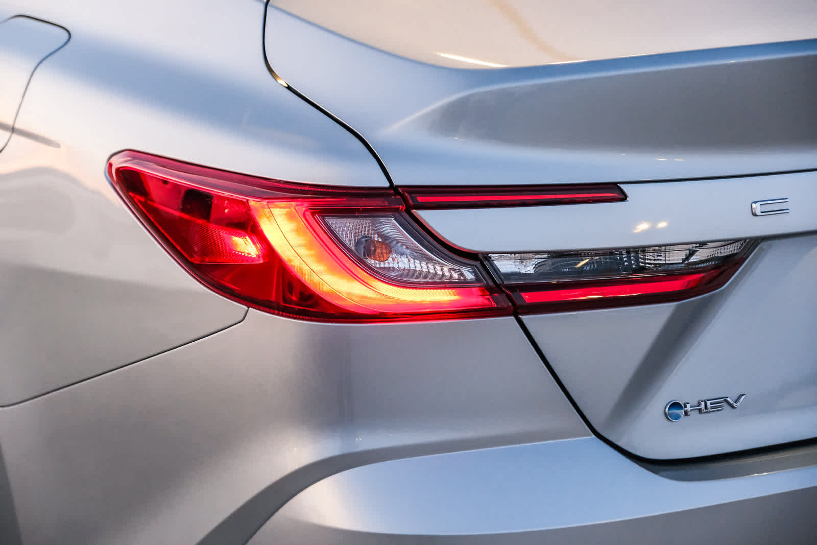 Thumbnail: 2025 Toyota Camry - 6