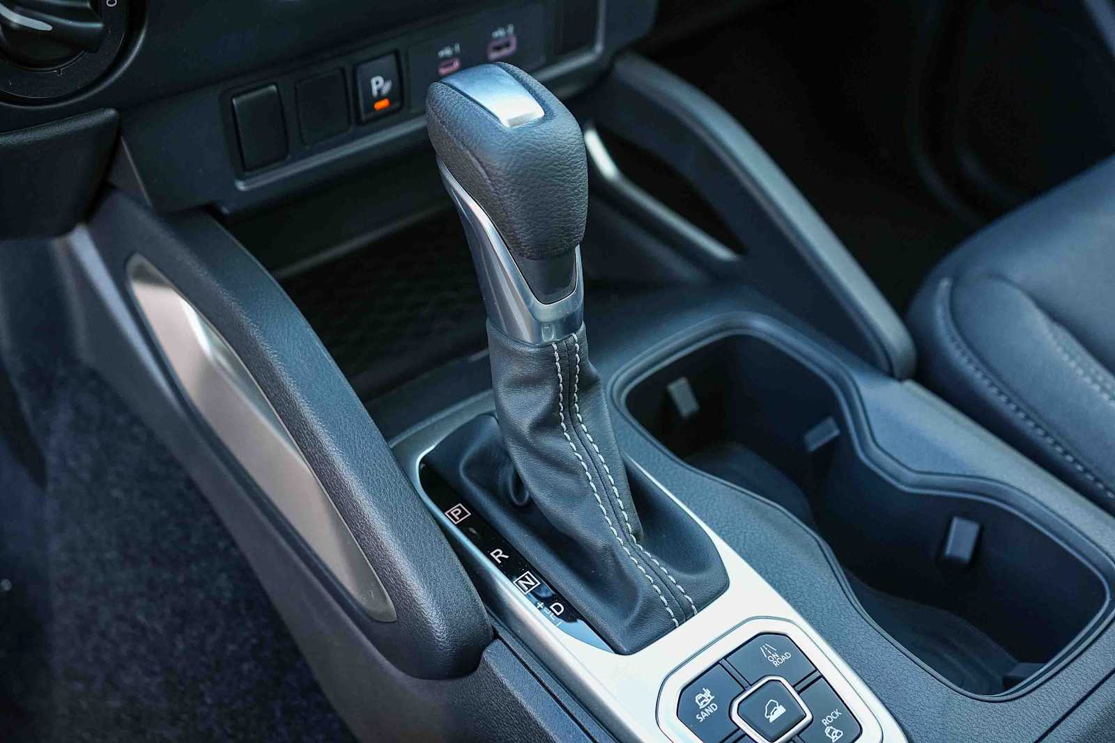 Thumbnail: 2026 Nissan Frontier - 21