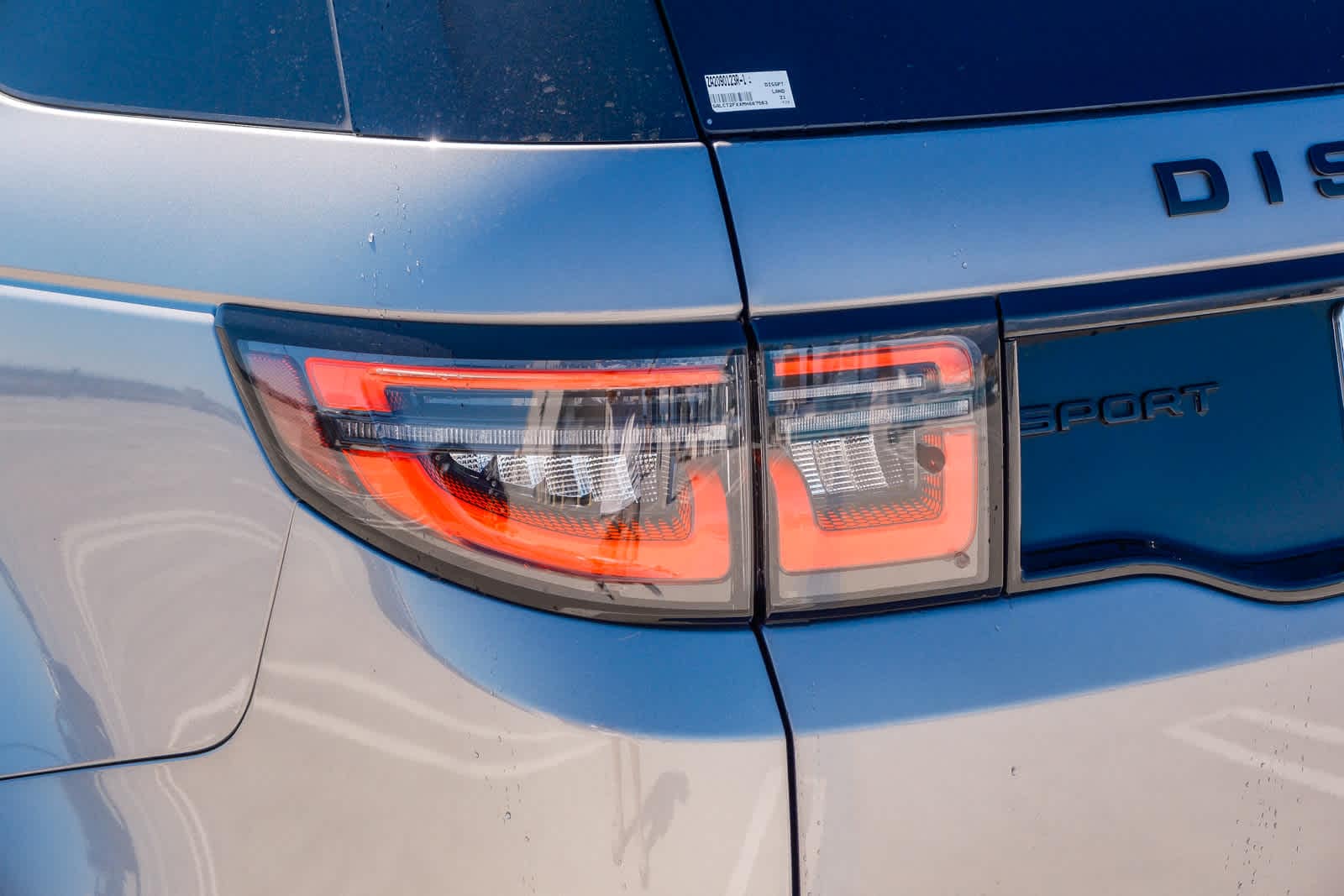 Thumbnail: 2021 Land Rover Discovery Sport - 7