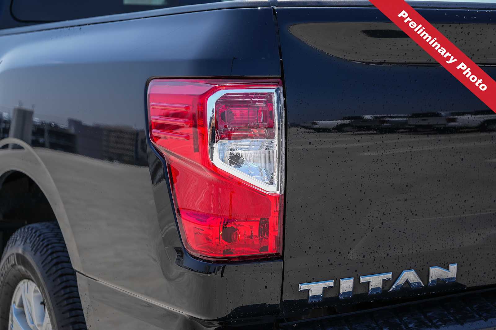 Thumbnail: 2017 Nissan Titan - 8