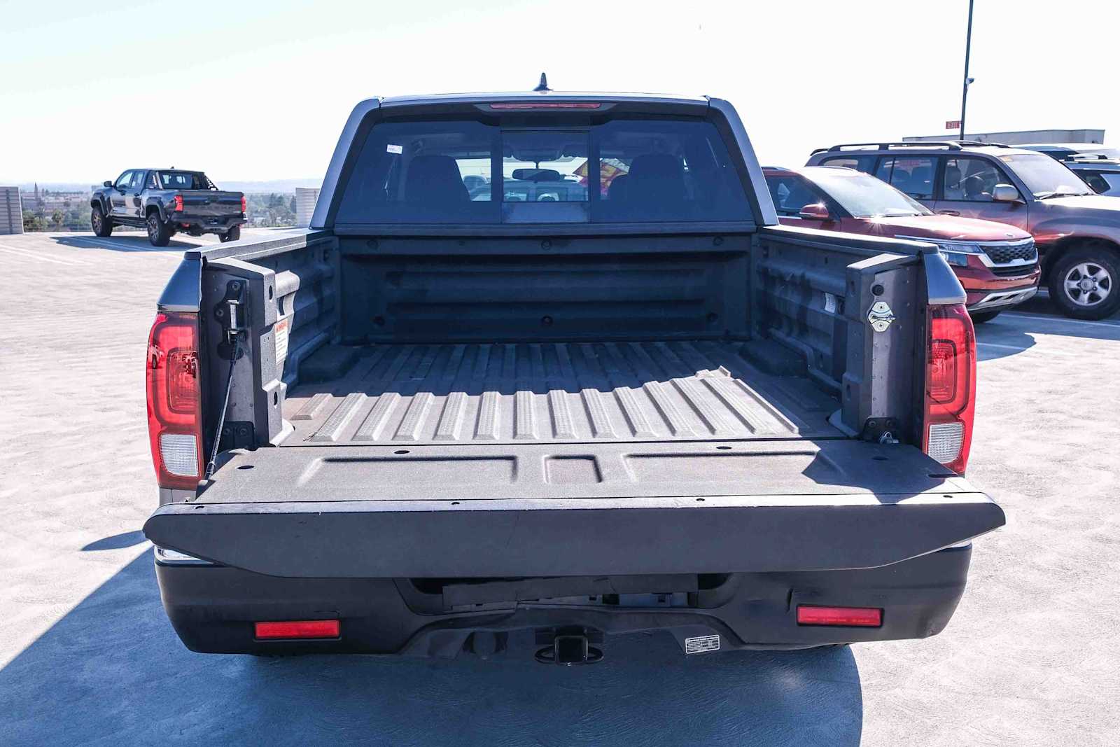 Thumbnail: 2019 Honda Ridgeline - 26