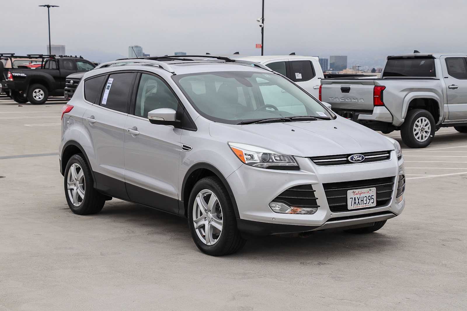 Thumbnail: 2013 Ford Escape - 3