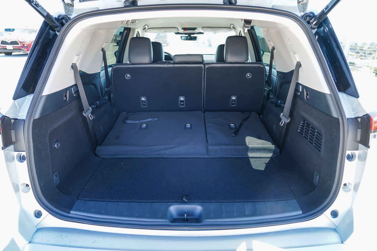 Thumbnail: 2025 Nissan Pathfinder - 12