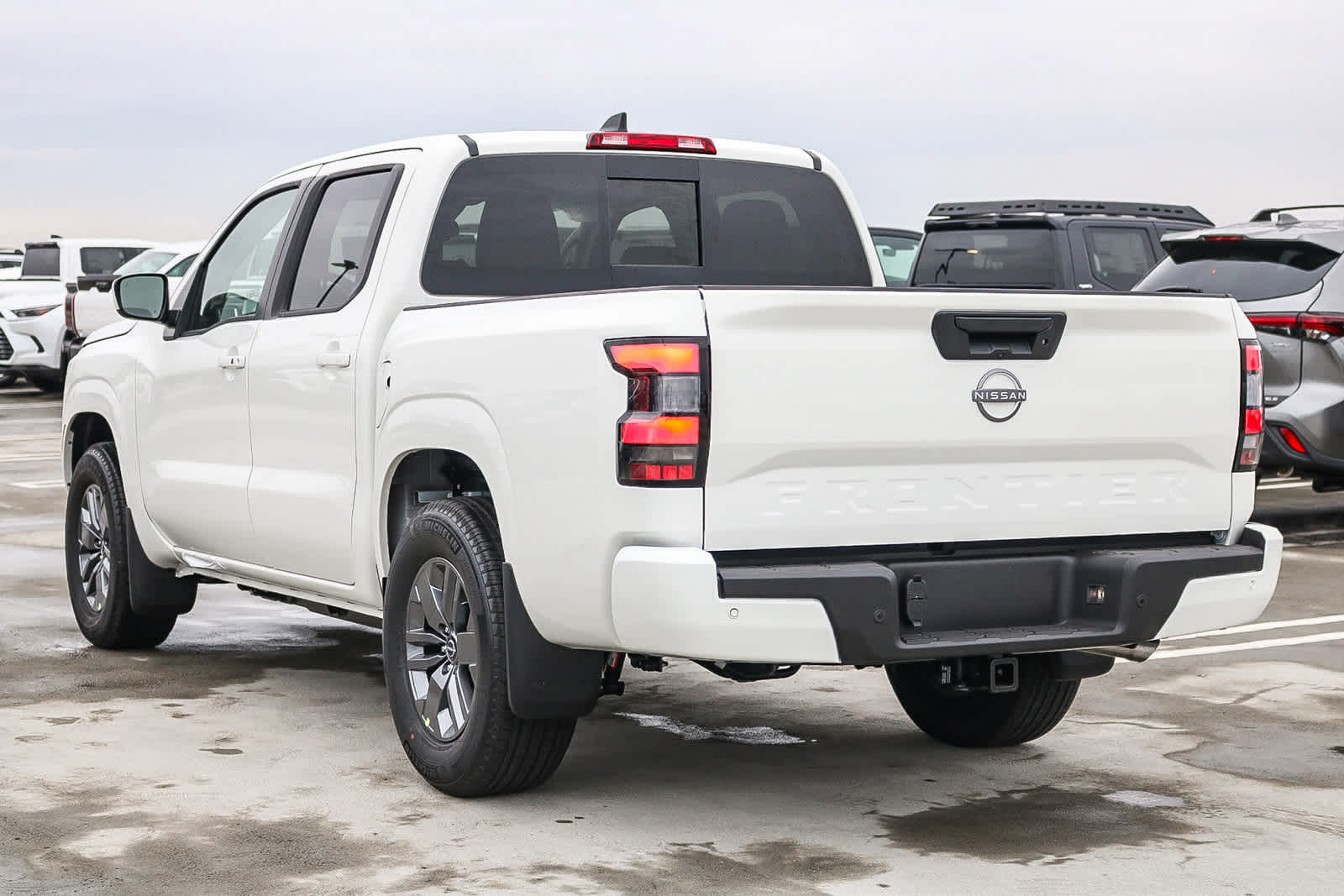 Thumbnail: 2026 Nissan Frontier - 8