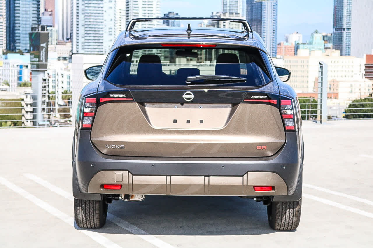 Thumbnail: 2026 Nissan Kicks - 7