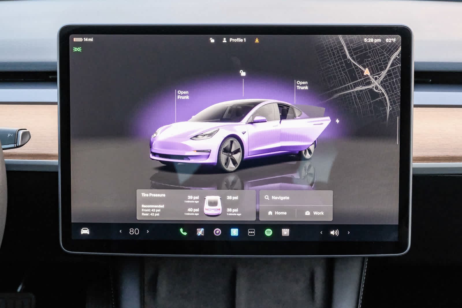 Thumbnail: 2023 Tesla Model 3 - 13