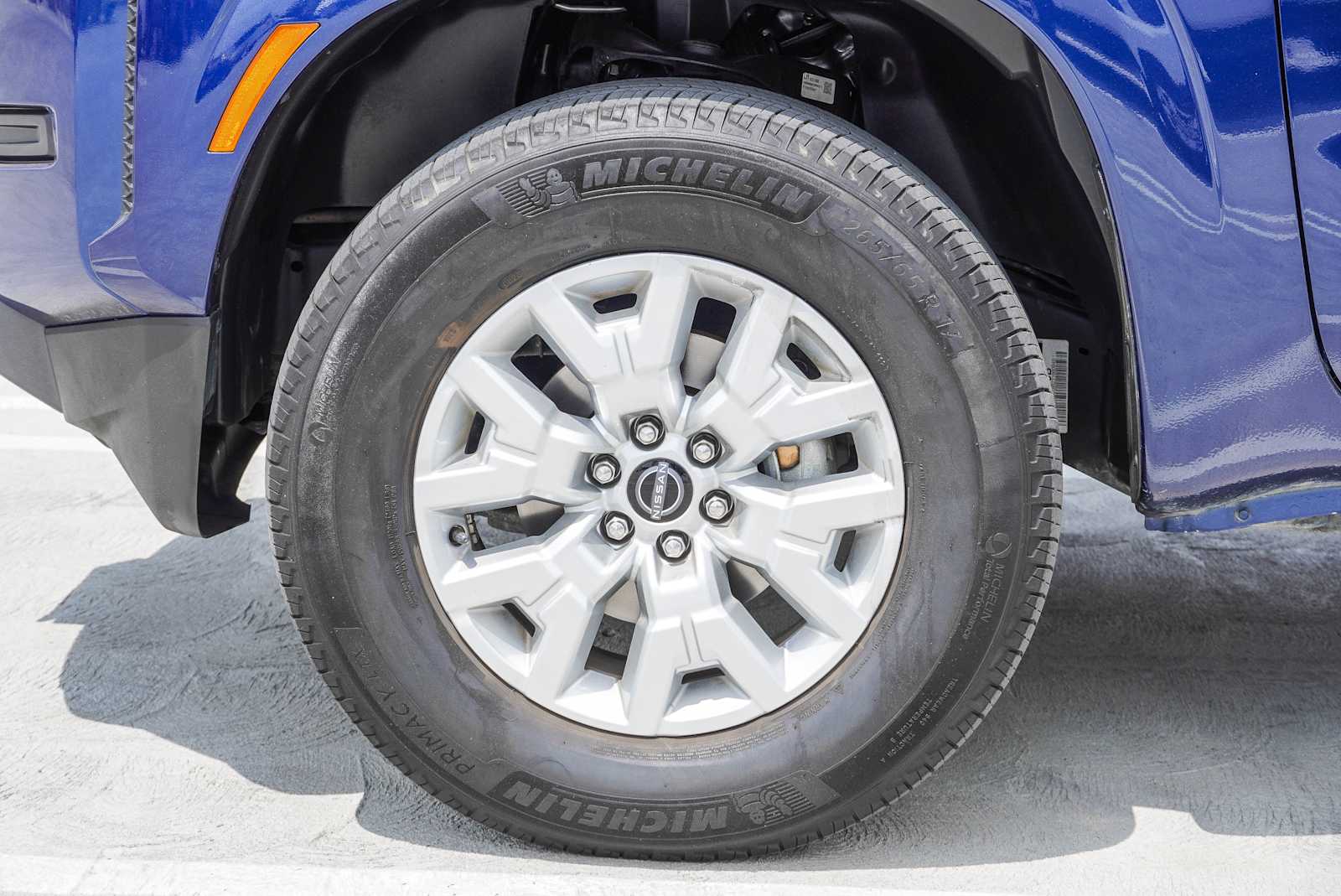 Thumbnail: 2023 Nissan Frontier - 10